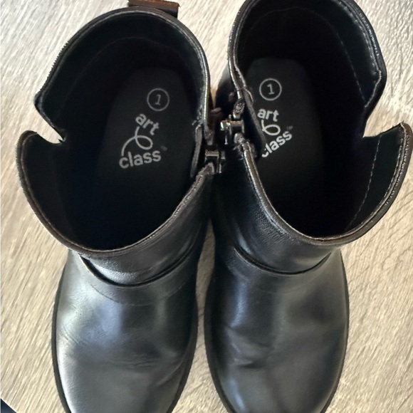 2 Pair - Girls Black Boots - Art Class - Size 1 - Picture 8 of 8